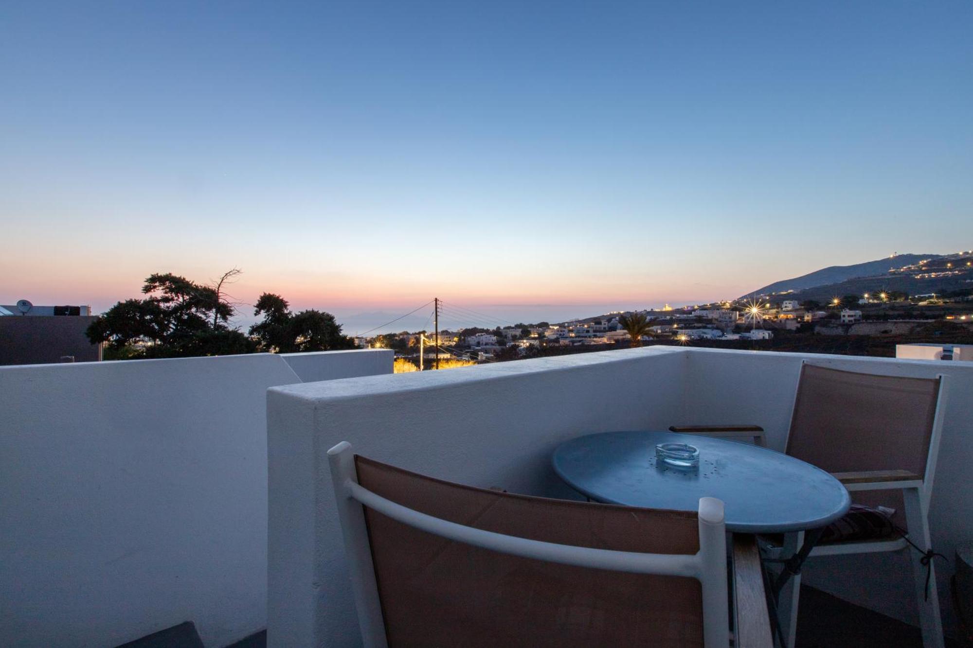 Santorini Villatzio Suites Mesaria Exteriér fotografie